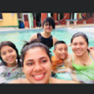 Meet your Posher, Stefani